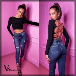 ΜΠΛΟΥΖΑ HALLIE